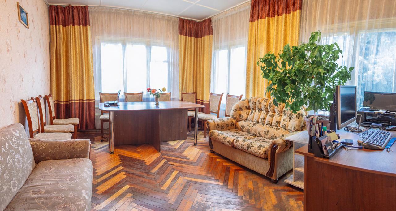 Enirest Hotel Каракол Екстериор снимка